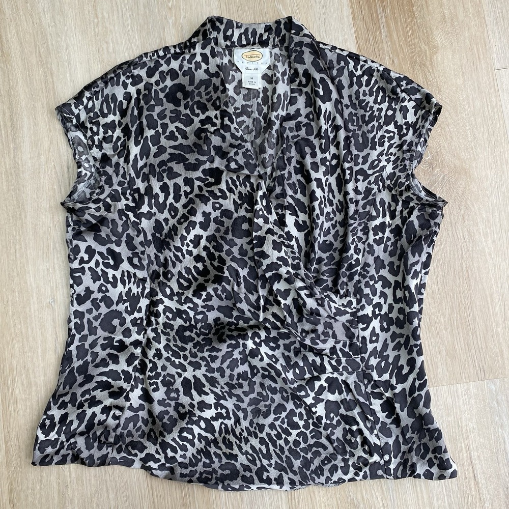 Vintage Talbots 100% Silk Size 16P Leopard Print Y2K Faux Wrap Sleeveless Blouse